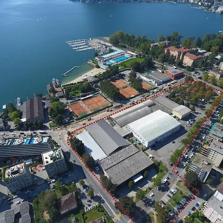 Apartment Lido: Modern 2-bedroom With Gourmet Kitchen Lugano